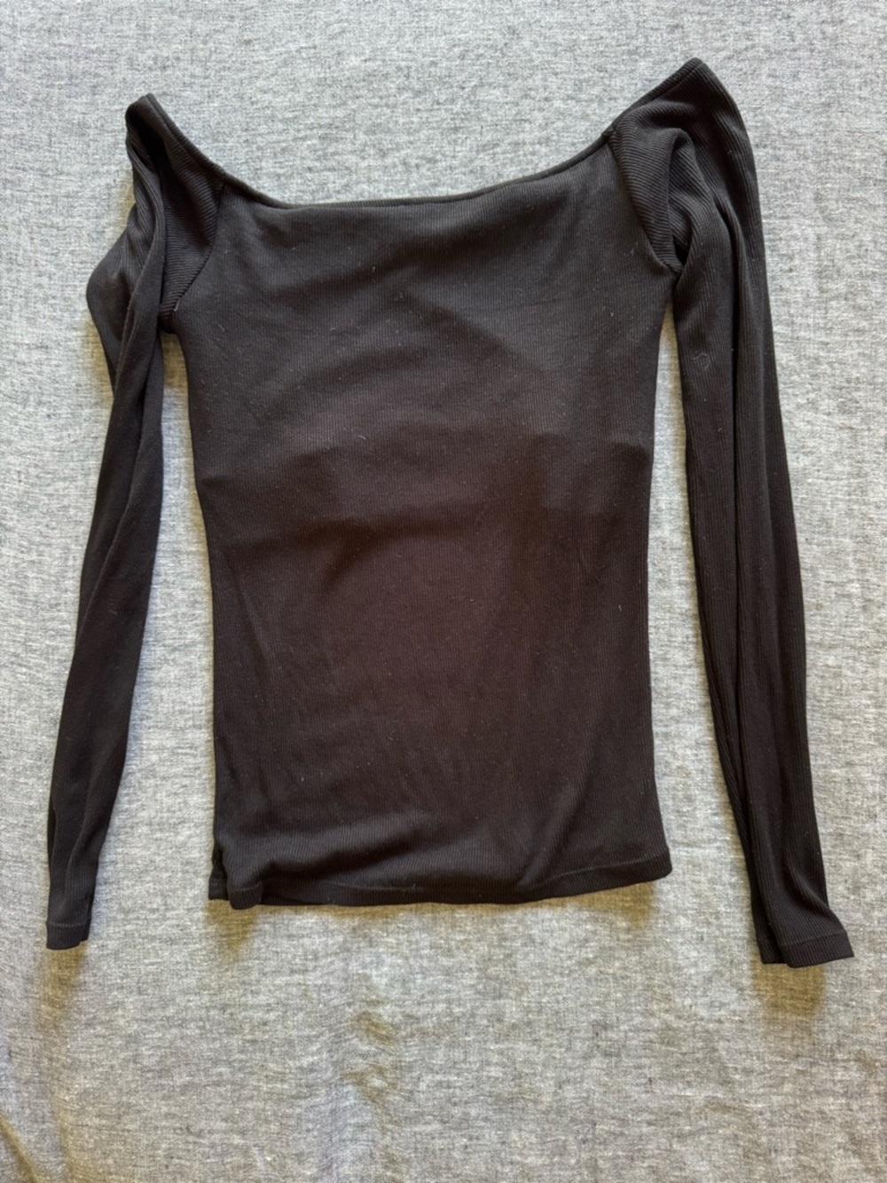 Klassy Network Black Off-Shoulder Long Sleeve Top - Picture 3 of 3